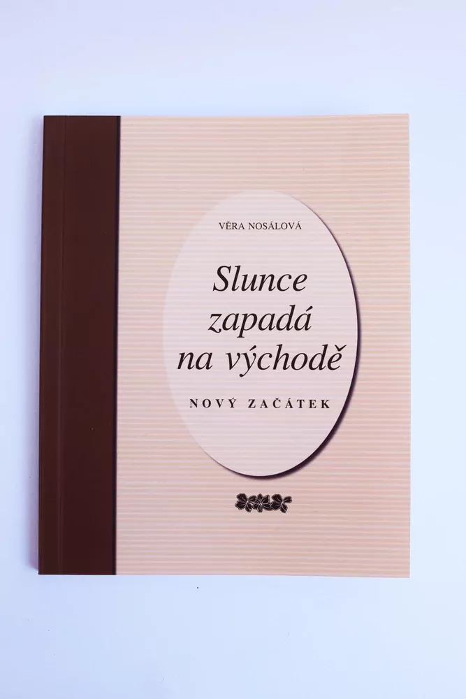 Slunce zapadá na východě