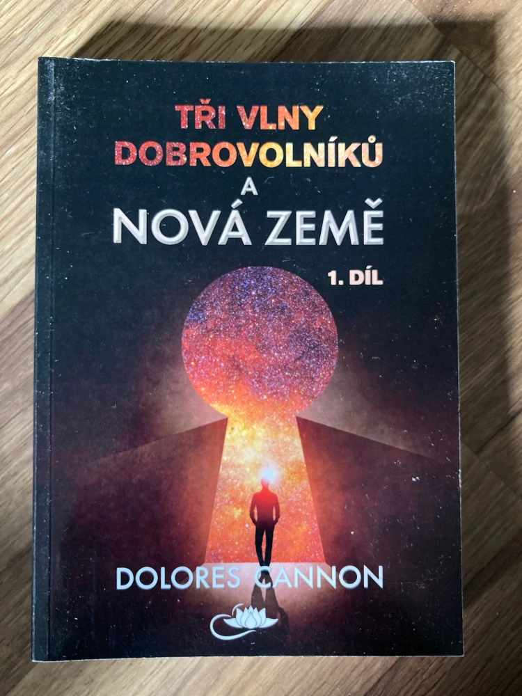Tři vlny dobrovolníků a Nová země