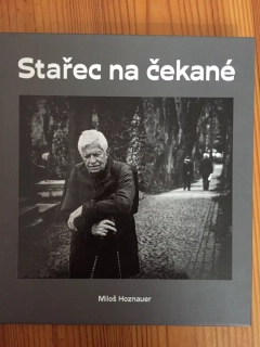 Stařec na čekané