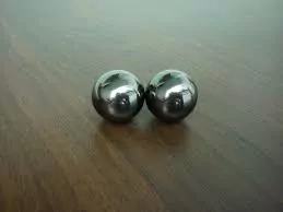 Magnetit- Magnetičtí cvrčci - koule