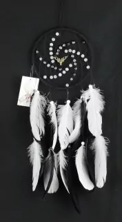 Lapač snů černo-bílý s jelínkem a korálky