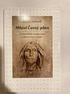 Mluví černý jelen