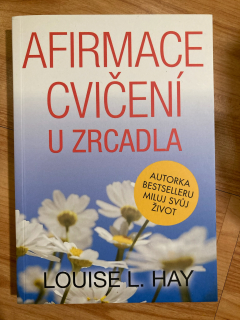 Afiramce cvičení u zrcadla