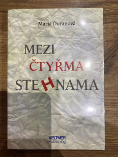 Mezi čtyřma stehnama
