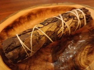 YERBA SANTA - střední svazek 