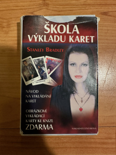 Škola výkladu karet - vykládací karty